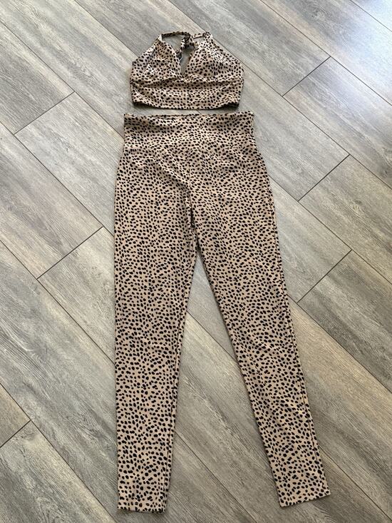 Forever 21 Other - Forever 21 Cheetah Crop Top Leggings Set Tan Black Womens Athleisure Casual